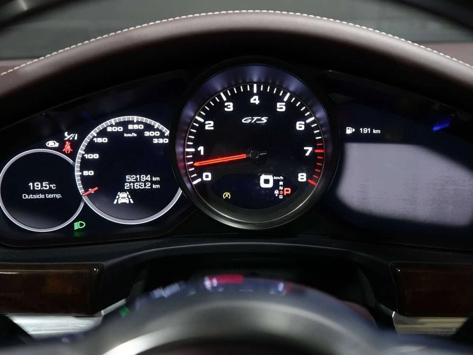 2020 Porsche 971 Panamera - Image 17 of 20