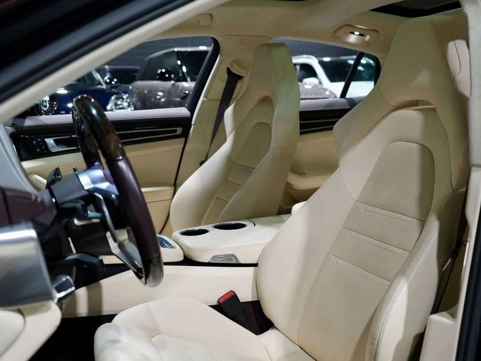 2020 Porsche 971 Panamera - Image 9 of 20