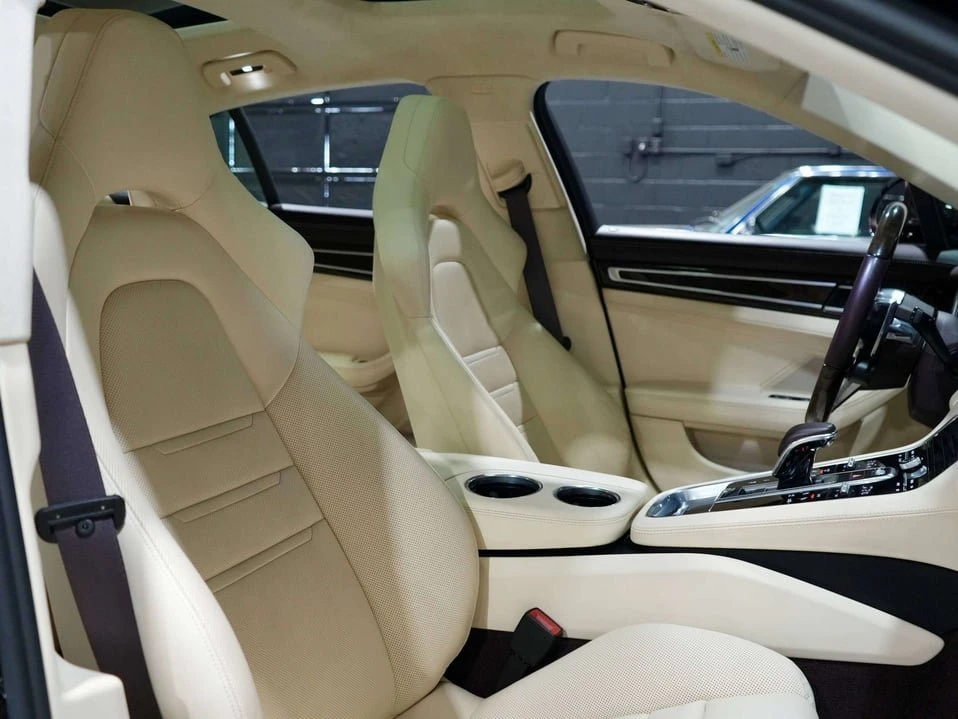 2020 Porsche 971 Panamera - Image 10 of 20