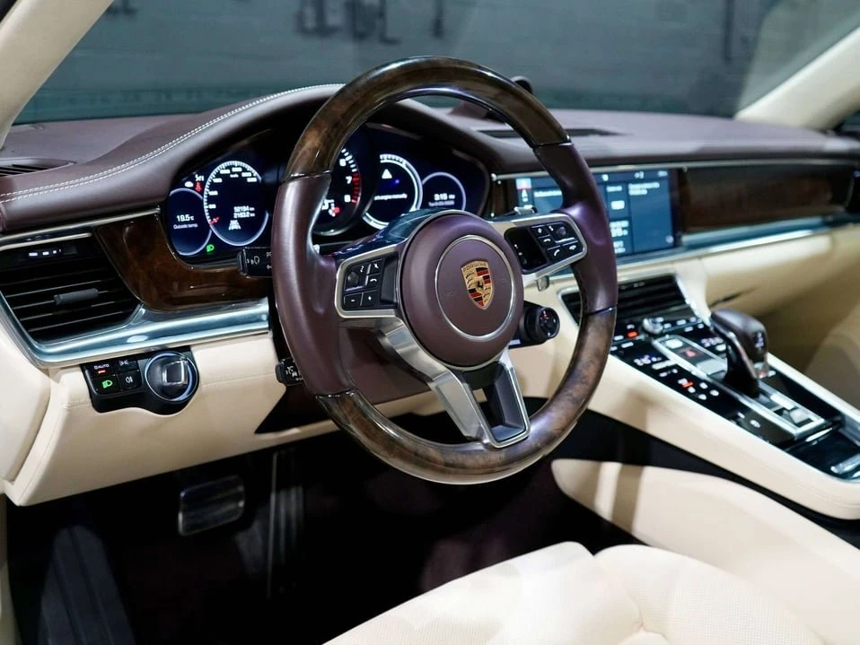 2020 Porsche 971 Panamera - Image 8 of 20