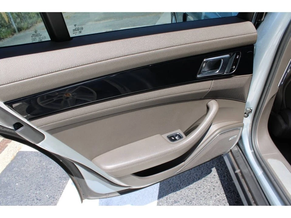 2020 Porsche 971 Panamera - Image 18 of 20