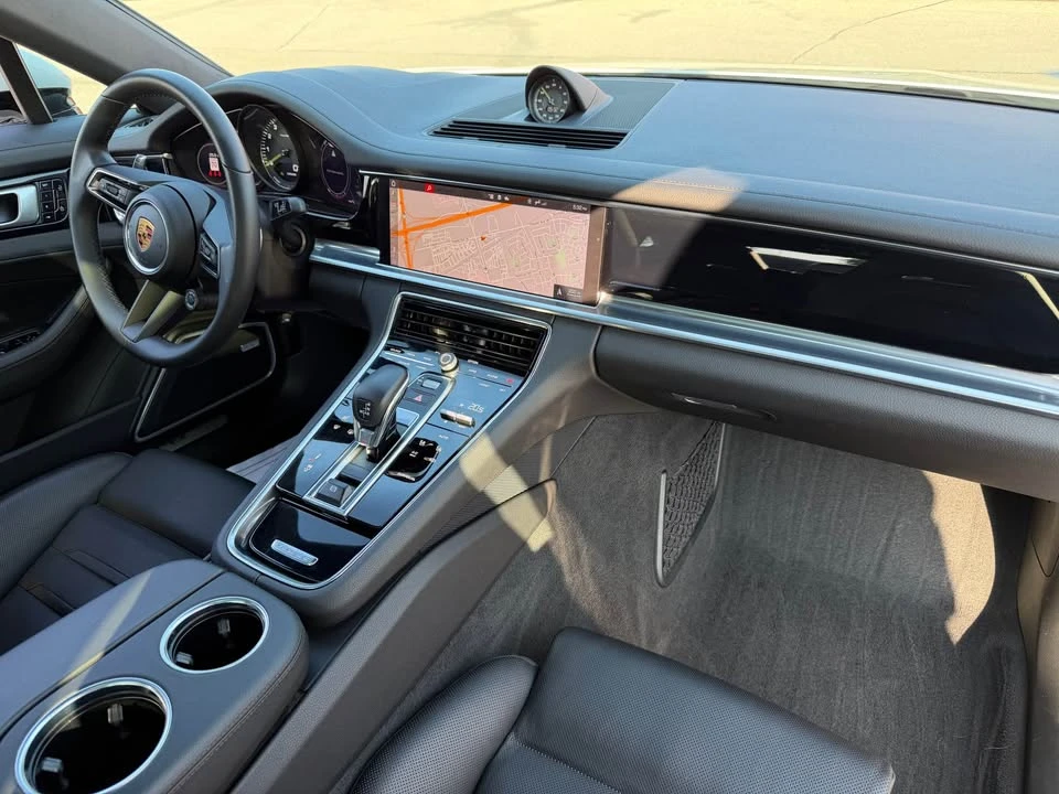 2020 Porsche 971 Panamera - Image 16 of 20