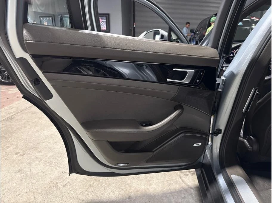 2020 Porsche 971 Panamera - Image 13 of 19