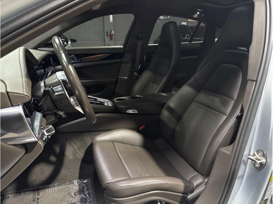 2020 Porsche 971 Panamera - Image 7 of 19