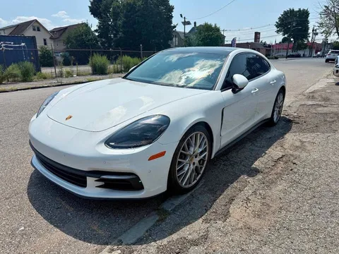 2020 Porsche Panamera