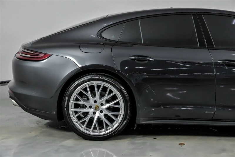 2020 Porsche 971 Panamera - Image 13 of 21