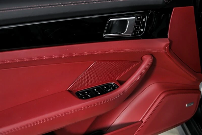 2020 Porsche 971 Panamera - Image 18 of 21