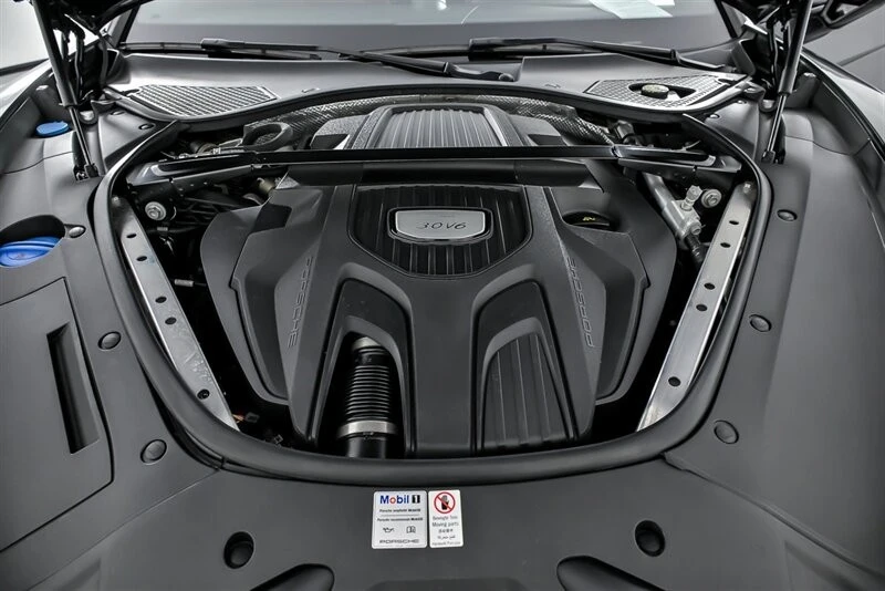 2020 Porsche 971 Panamera - Image 17 of 21