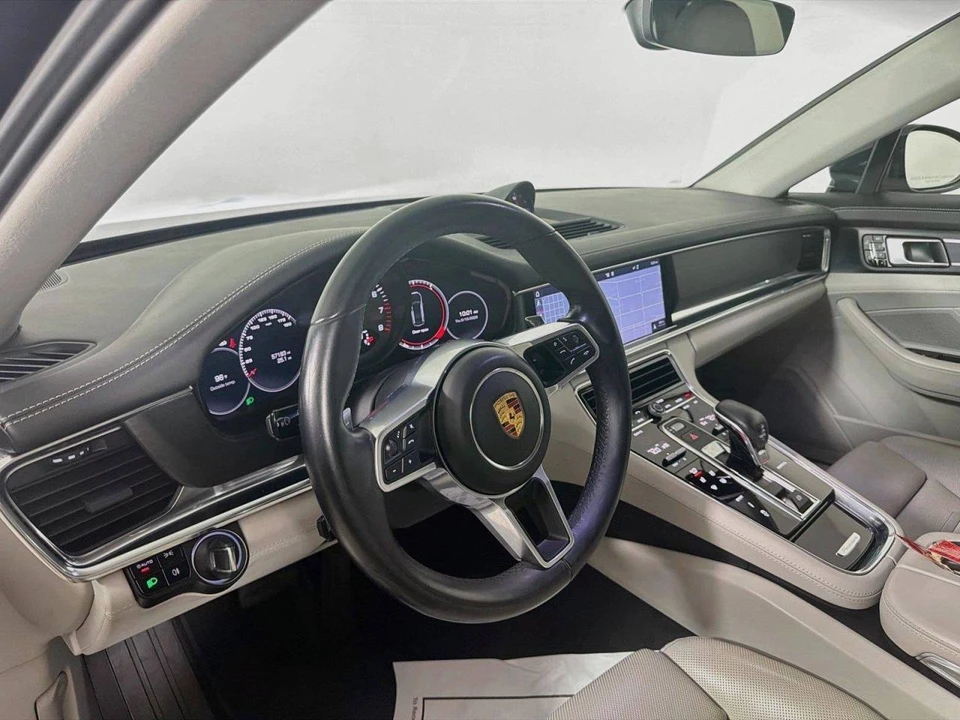 2020 Porsche 971 Panamera - Image 4 of 5