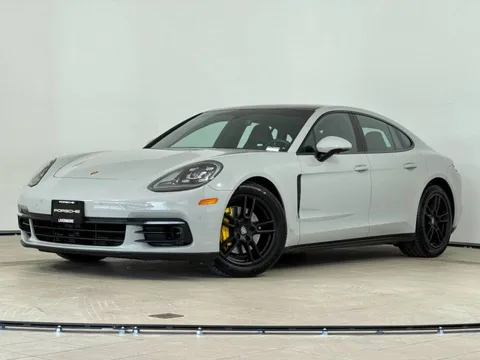 2020 Porsche Panamera