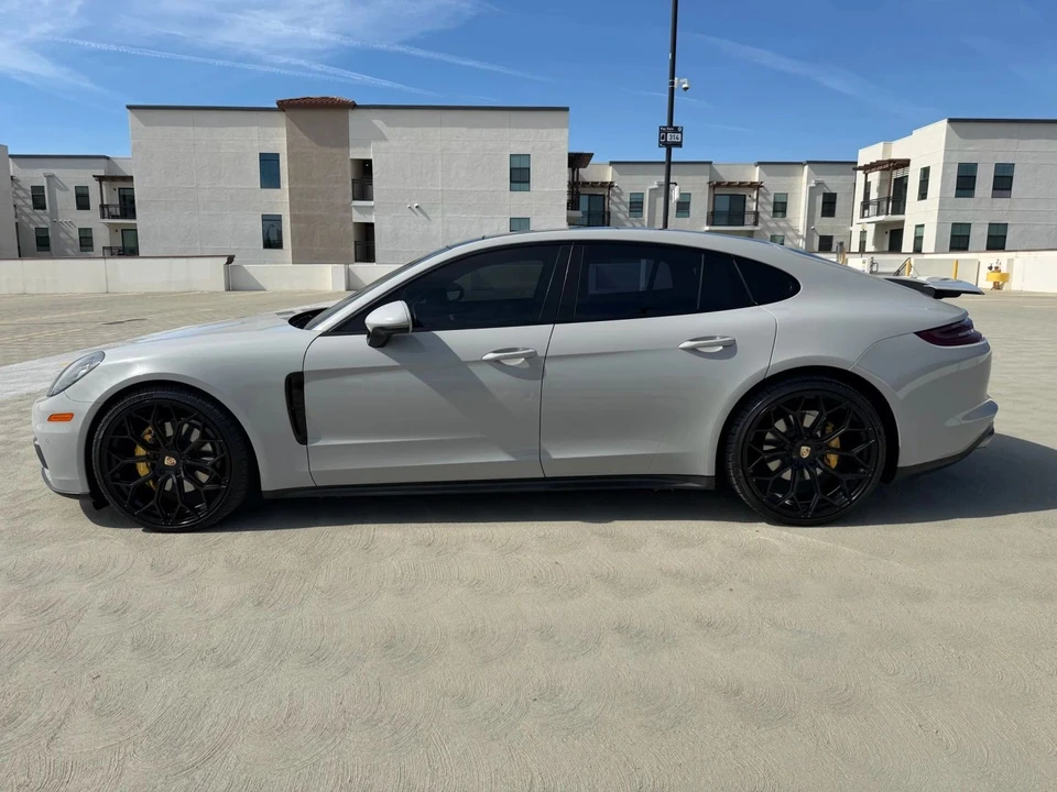 2020 Porsche 971 Panamera - Image 2 of 18