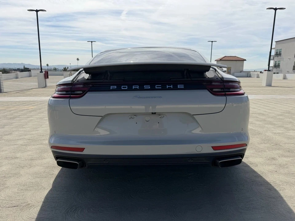 2020 Porsche 971 Panamera - Image 4 of 18