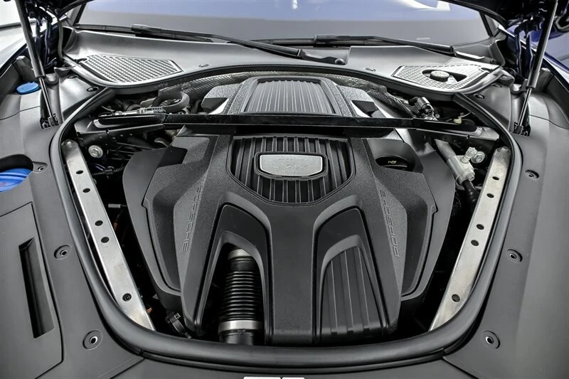 2020 Porsche 971 Panamera - Image 17 of 21