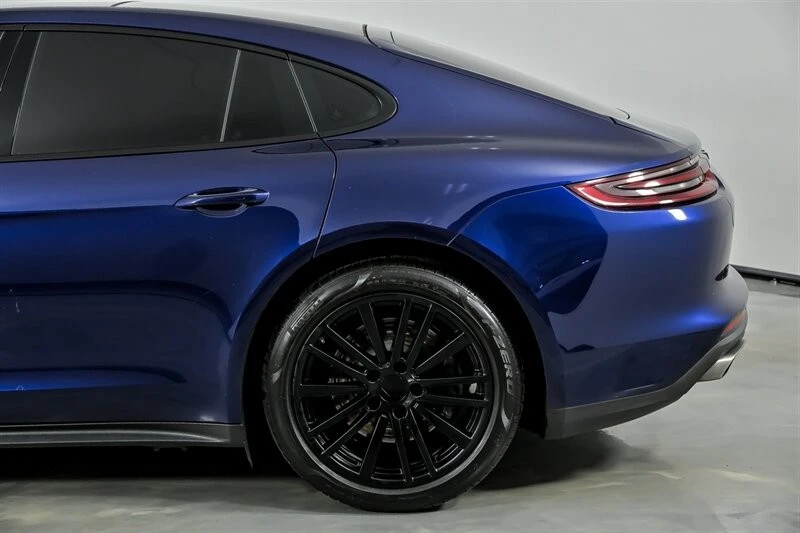 2020 Porsche 971 Panamera - Image 9 of 21