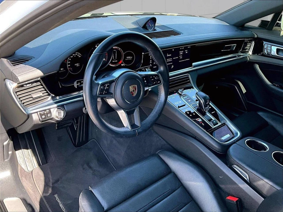 2020 Porsche 971 Panamera - Image 4 of 5
