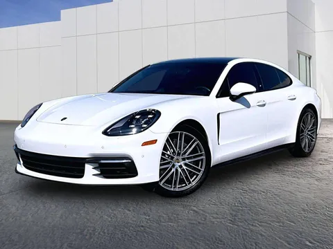 2020 Porsche Panamera