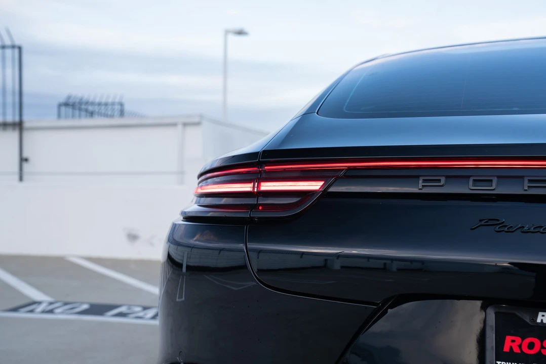 2020 Porsche 971 Panamera - Image 13 of 21