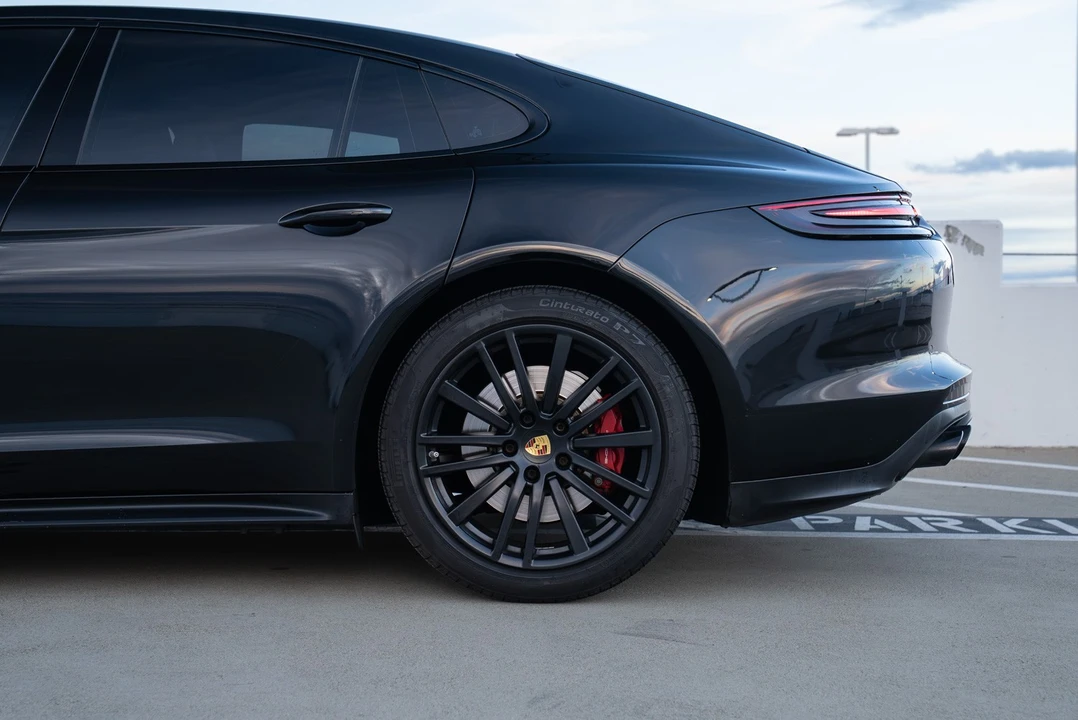2020 Porsche 971 Panamera - Image 7 of 21