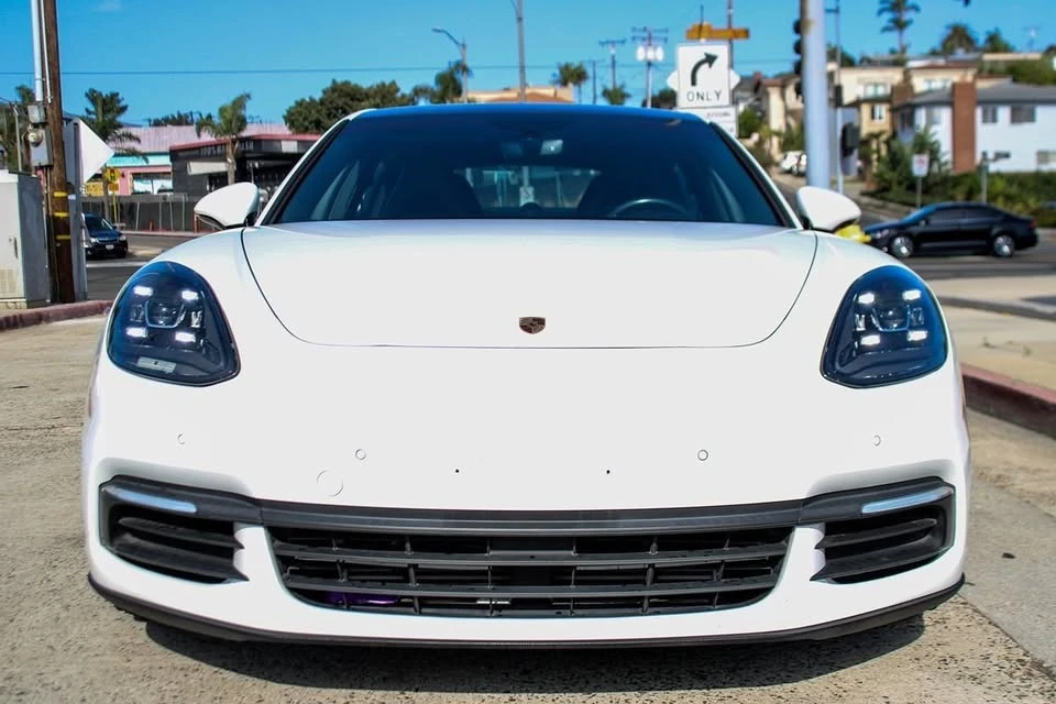 2020 Porsche 971 Panamera - Image 9 of 20
