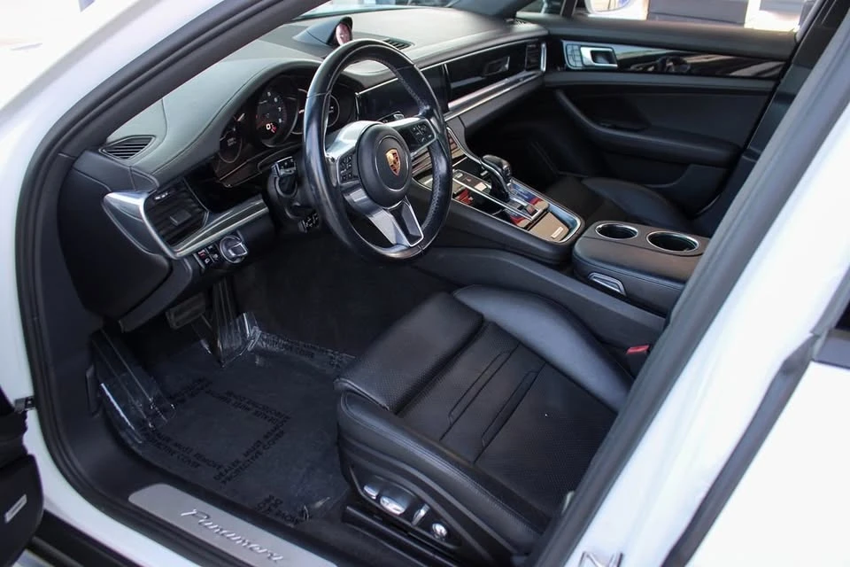 2020 Porsche 971 Panamera - Image 13 of 20