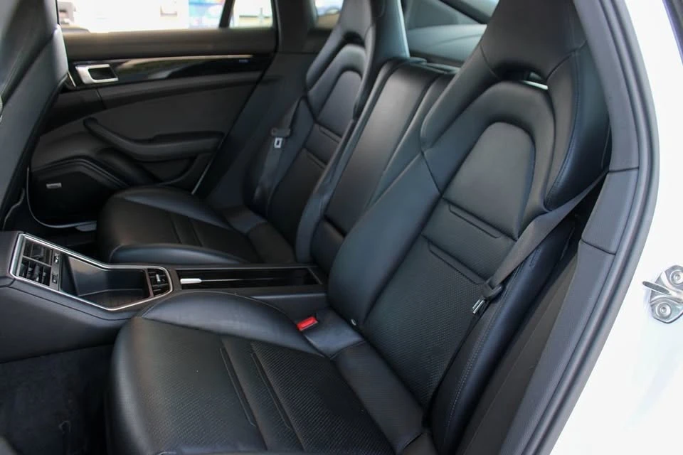 2020 Porsche 971 Panamera - Image 18 of 20