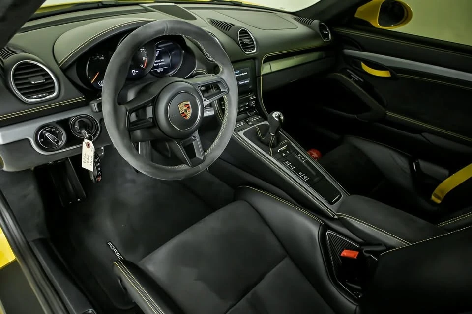 2020 Porsche 718 Cayman GT4 - Image 19 of 20