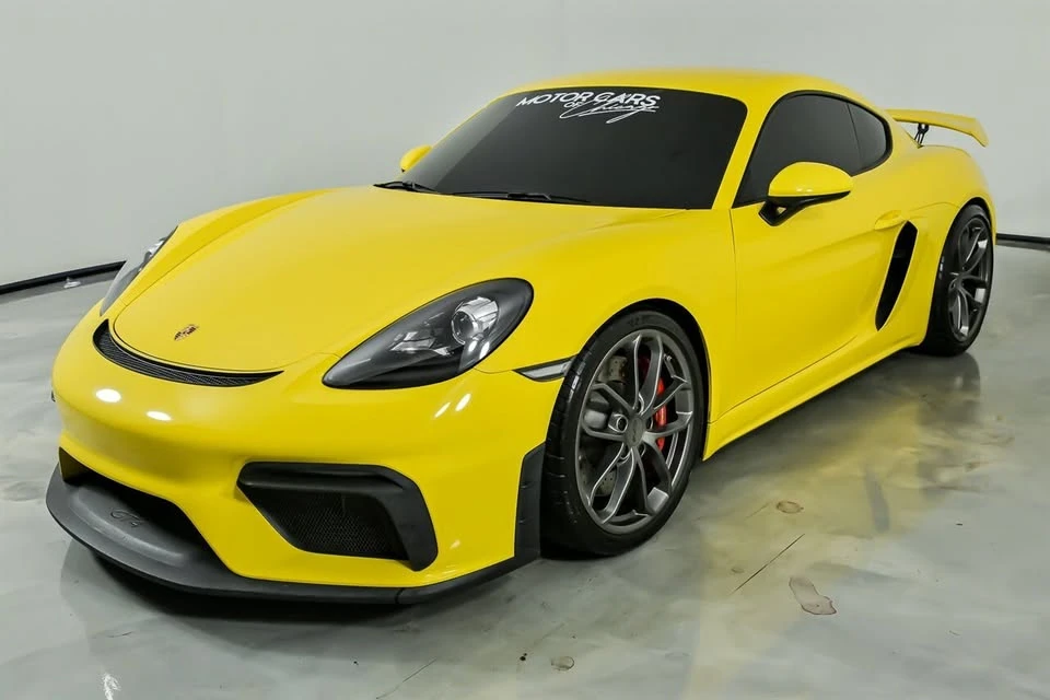 2020 Porsche 718 Cayman GT4 - Image 6 of 20