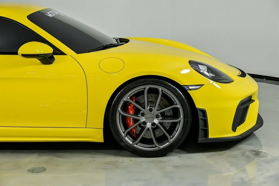 2020 Porsche 718 Cayman GT4 - Image 15 of 20