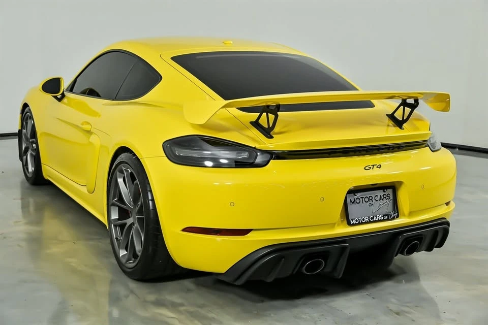 2020 Porsche 718 Cayman GT4 - Image 10 of 20