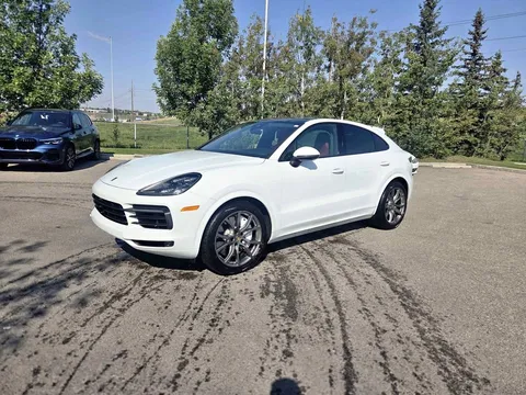 2020 Porsche Cayenne S Coupe