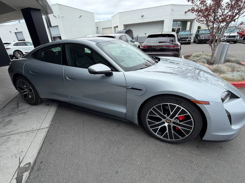 2020 Porsche Taycan 4S - Image 20 of 20