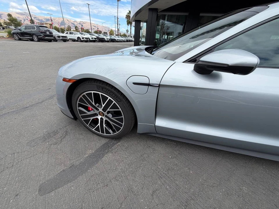 2020 Porsche Taycan 4S - Image 7 of 20