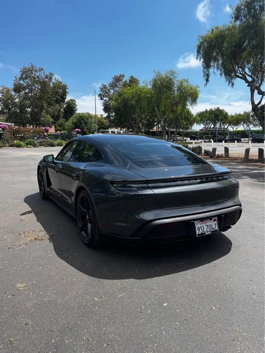 2020 Porsche Taycan 4S - Image 6 of 11