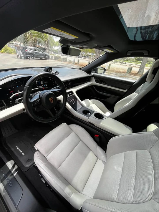 2020 Porsche Taycan 4S - Image 8 of 11