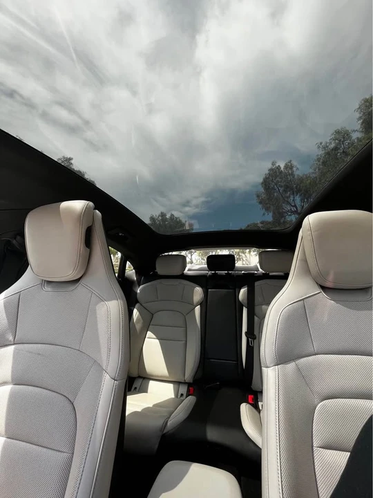2020 Porsche Taycan 4S - Image 11 of 11