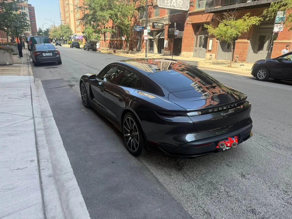 2020 Porsche Taycan 4S - Image 18 of 18