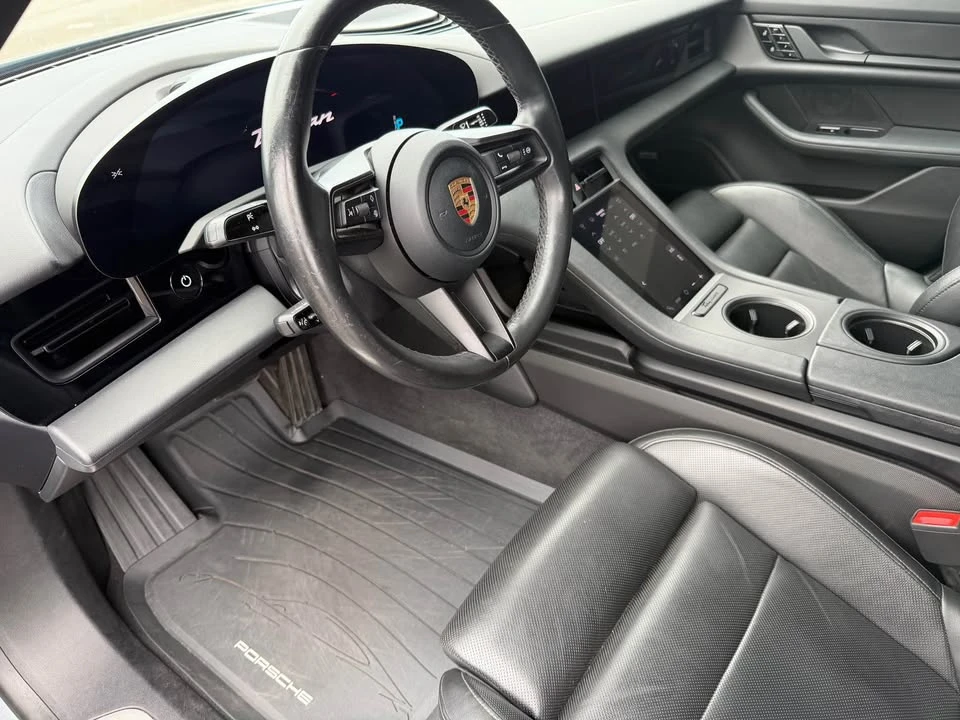 2020 Porsche Taycan 4S - Image 7 of 16