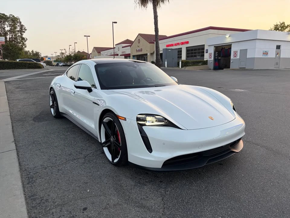 2020 Porsche Taycan 4S - Image 2 of 20