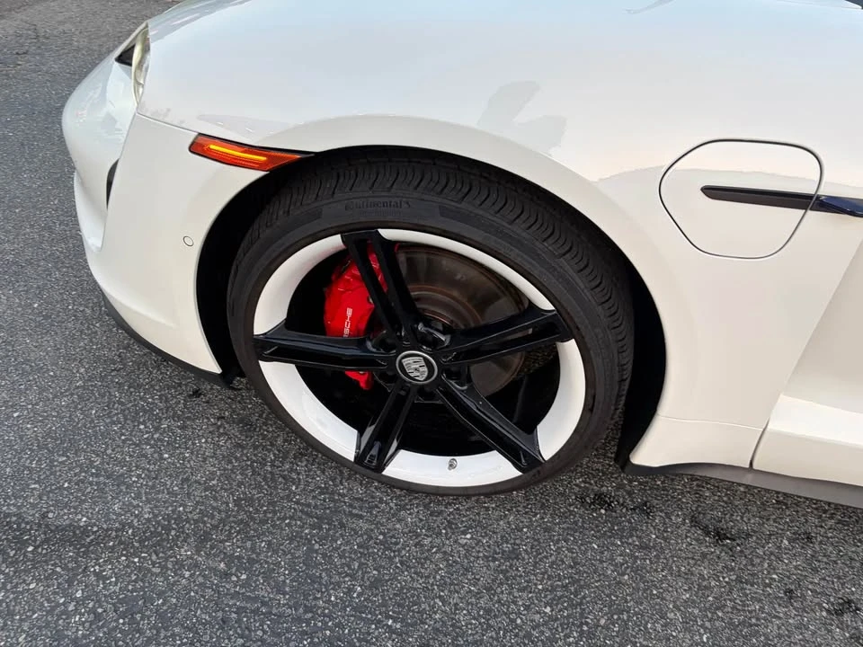 2020 Porsche Taycan 4S - Image 8 of 20