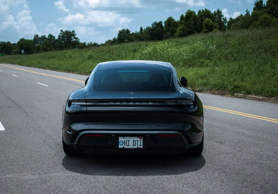 2020 Porsche Taycan 4S - Image 3 of 17