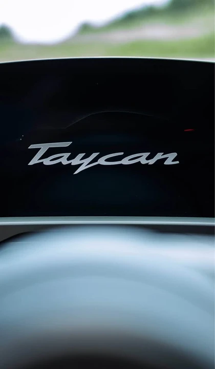 2020 Porsche Taycan 4S - Image 15 of 17