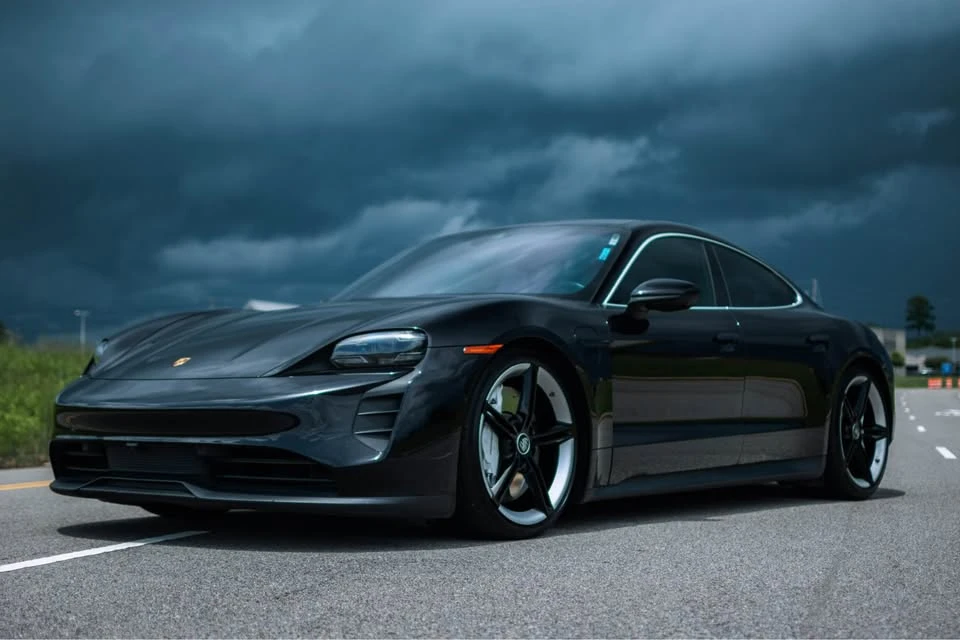 2020 Porsche Taycan 4S - Image 4 of 17