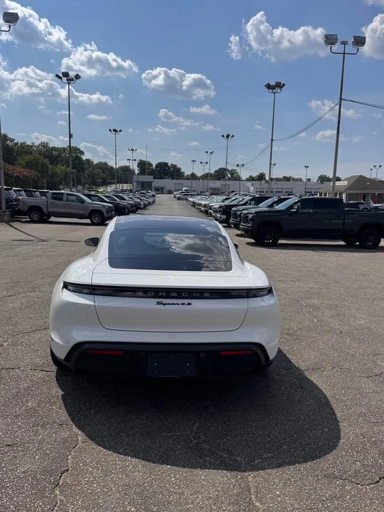 2020 Porsche Taycan 4S - Image 5 of 11