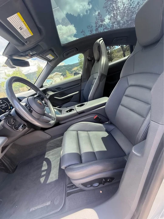 2020 Porsche Taycan 4S - Image 7 of 9