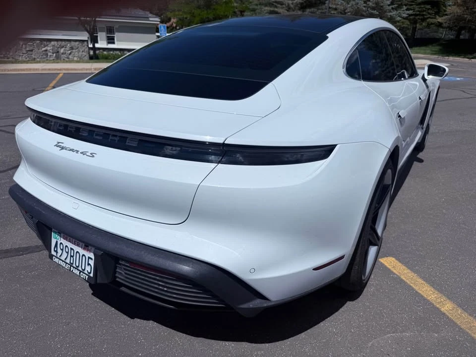 2020 Porsche Taycan 4S - Image 4 of 9