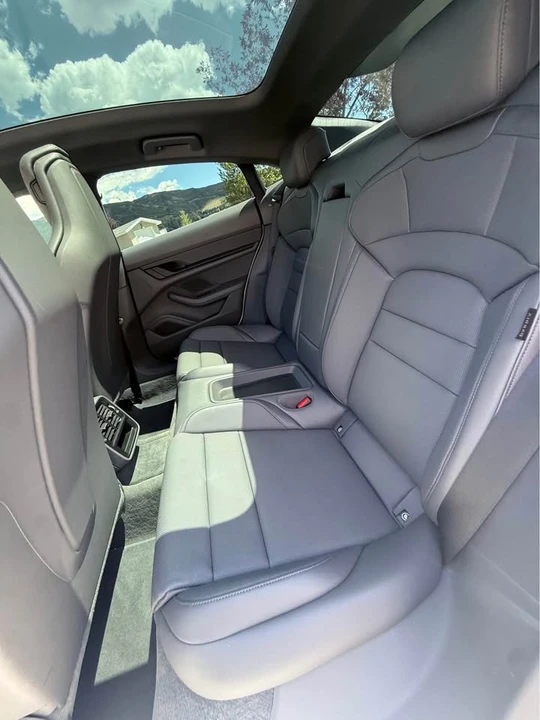 2020 Porsche Taycan 4S - Image 8 of 9