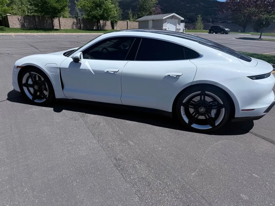 2020 Porsche Taycan 4S - Image 2 of 9