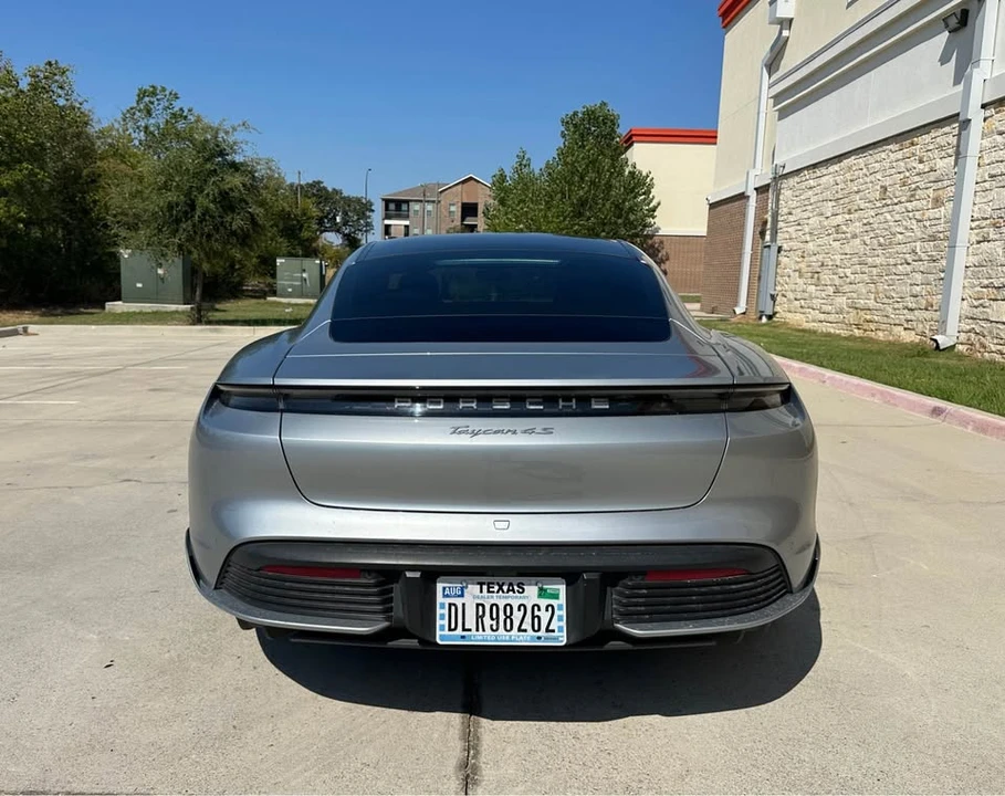 2020 Porsche Taycan 4S - Image 5 of 20