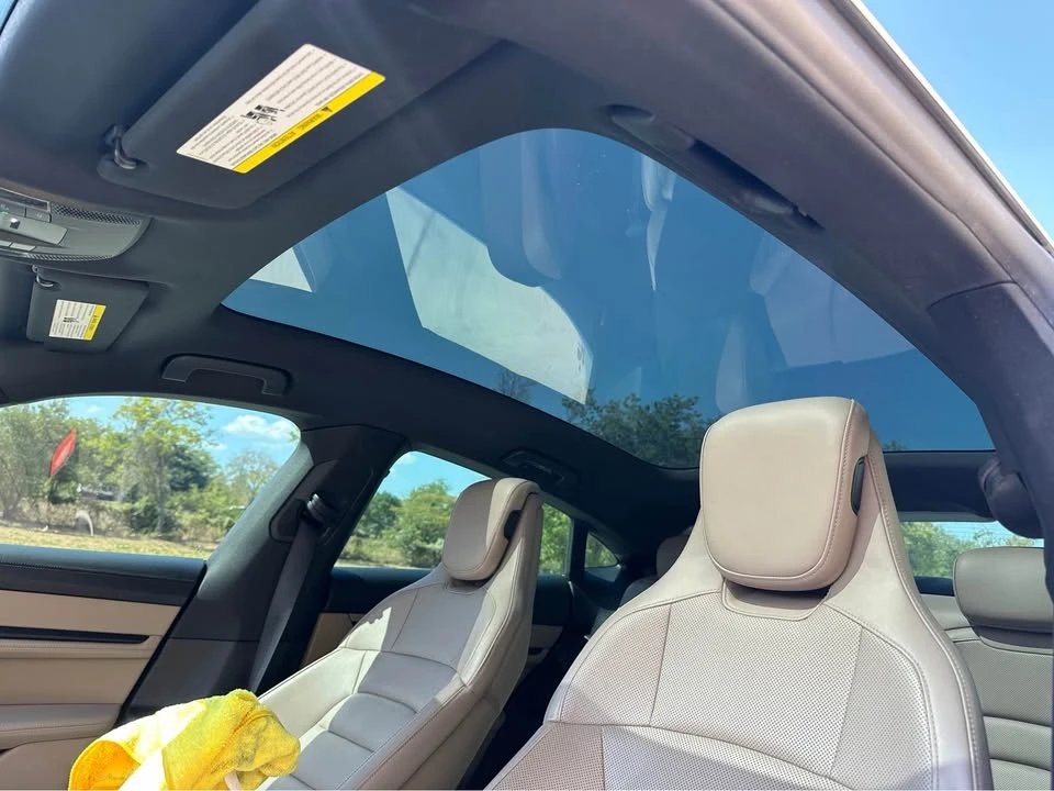 2020 Porsche Taycan 4S - Image 16 of 20