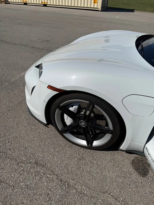 2020 Porsche Taycan 4S - Image 6 of 18